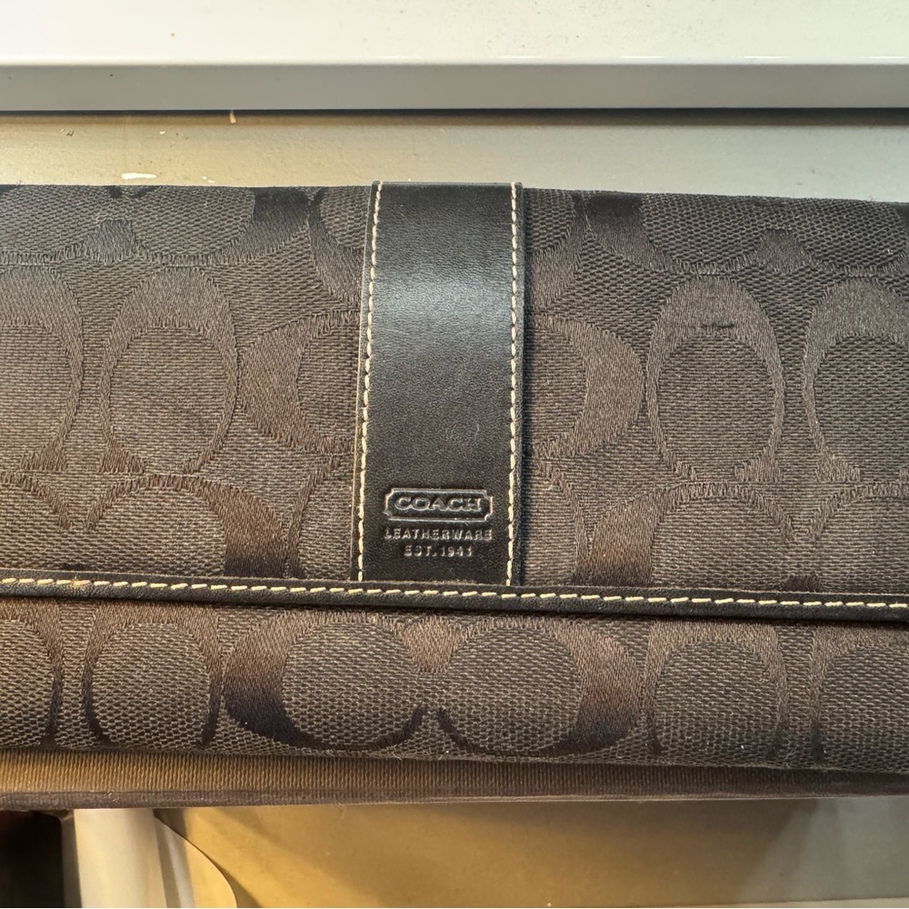 Vintage Coach Women's Black Signature wallet